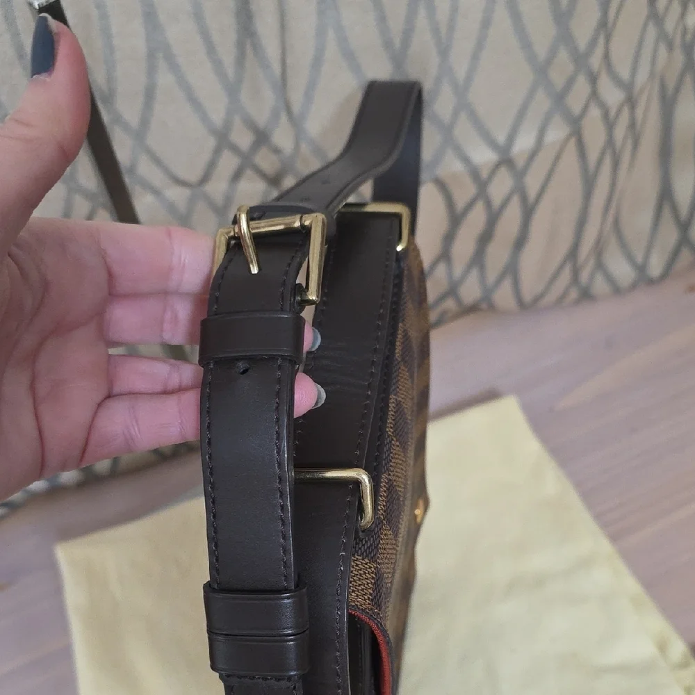Louis Vuitton Dark Brown Checkered Messenger Bag With Dust Bag And Podhmark COA